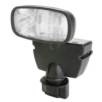15W Halogen Motion-Activated Floodlight 1