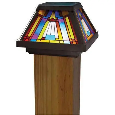 Inglenook 6-Inch Stained Glass Post Light 1