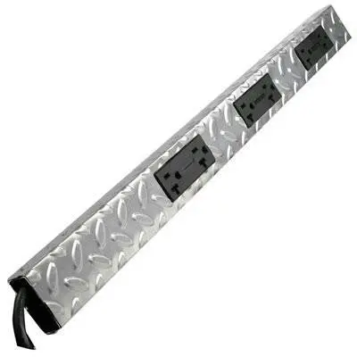 Wm Heavy-Duty Plugmold Power Strip – 4-Foot Length 1