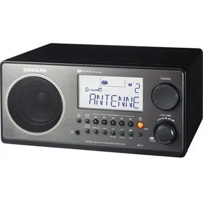 Wooden Analog Tabletop Cabinet Radio 1