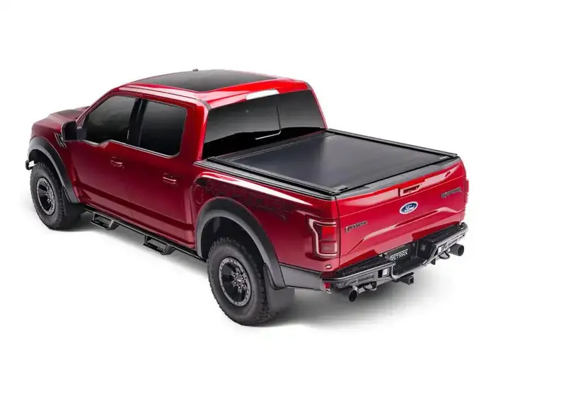 Retrax T-70484 Powertraxone Xr Motorized Tonneau Cover For 2020–2023 Chevrolet Silverado/Sierra 2500Hd/3500Hd (6'9" Bed, No Stake Pocket, Standard Rails) 1